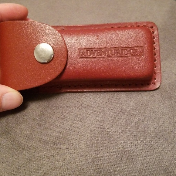 Accessory - Picture 5 of 6